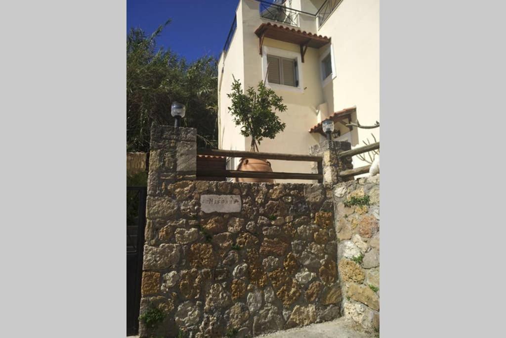 Nikolis Vacation House Vrísai Dış mekan fotoğraf