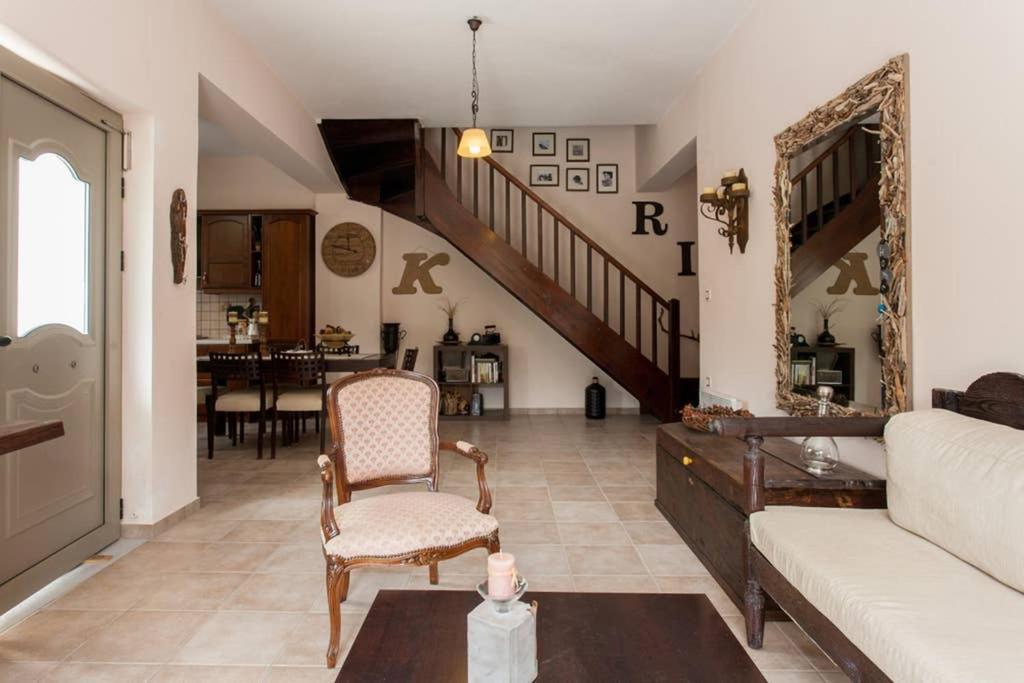 Nikolis Vacation House Vrísai Dış mekan fotoğraf
