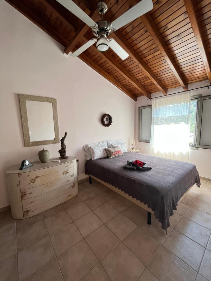 Nikolis Vacation House Vrísai Dış mekan fotoğraf